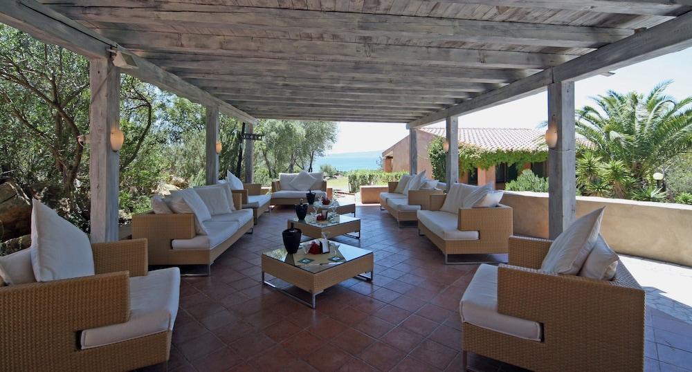 Appart hôtel Baia Salinedda 3*